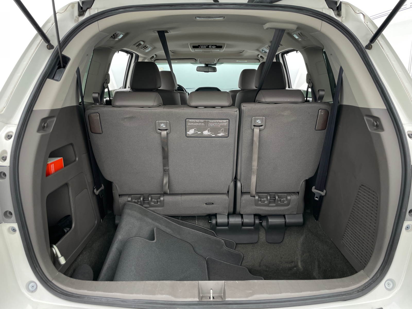 Thumbnail: 2014 Honda Odyssey - 6