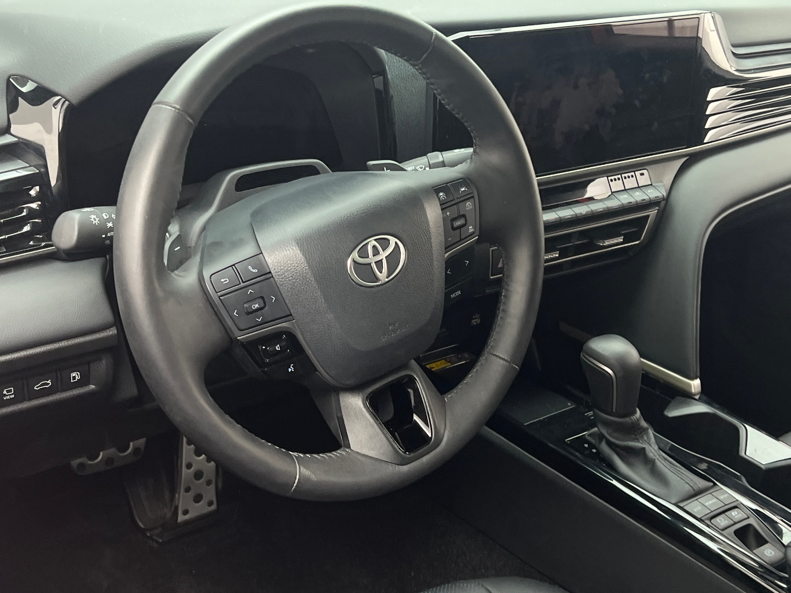 Thumbnail: 2025 Toyota Camry - 4