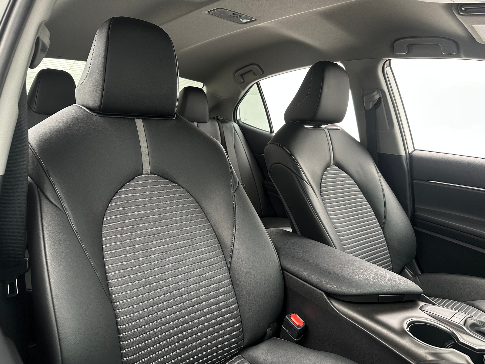 Thumbnail: 2022 Toyota Camry - 2