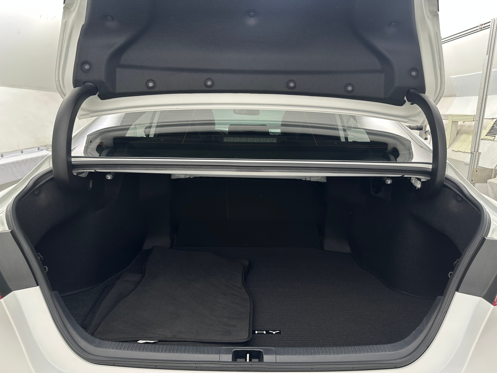 Thumbnail: 2022 Toyota Camry - 7