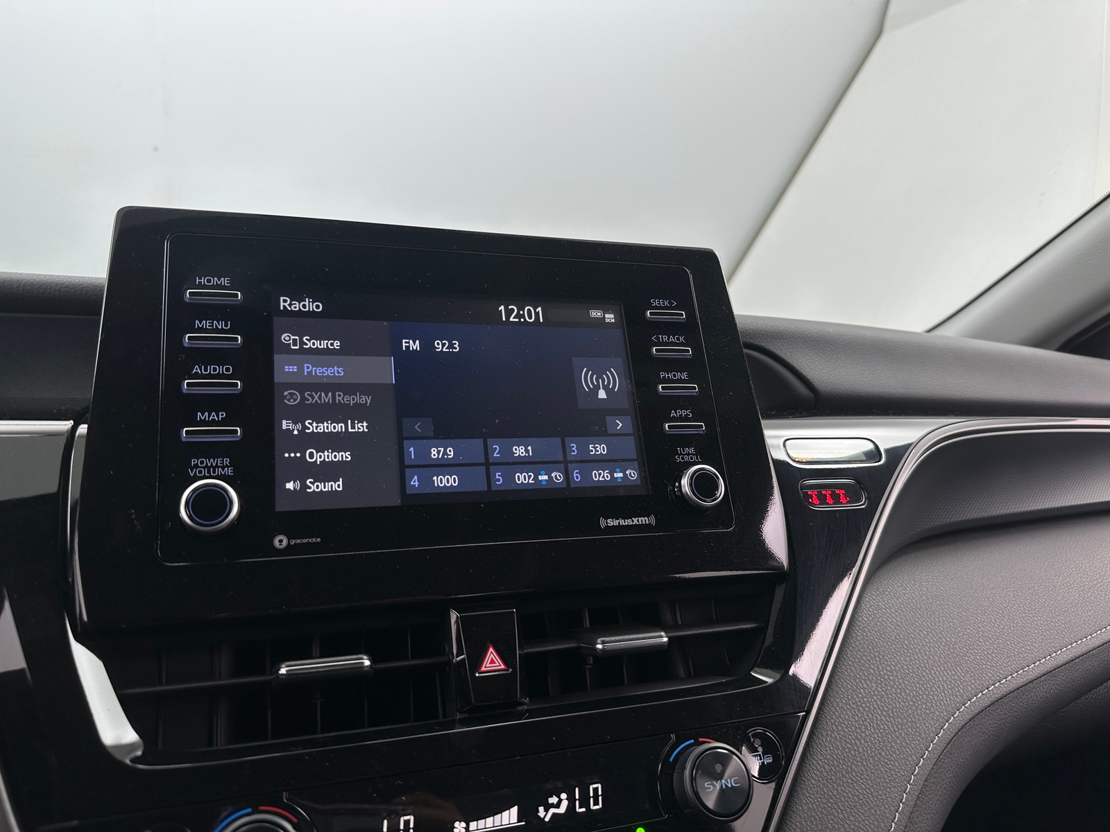 Thumbnail: 2022 Toyota Camry - 4