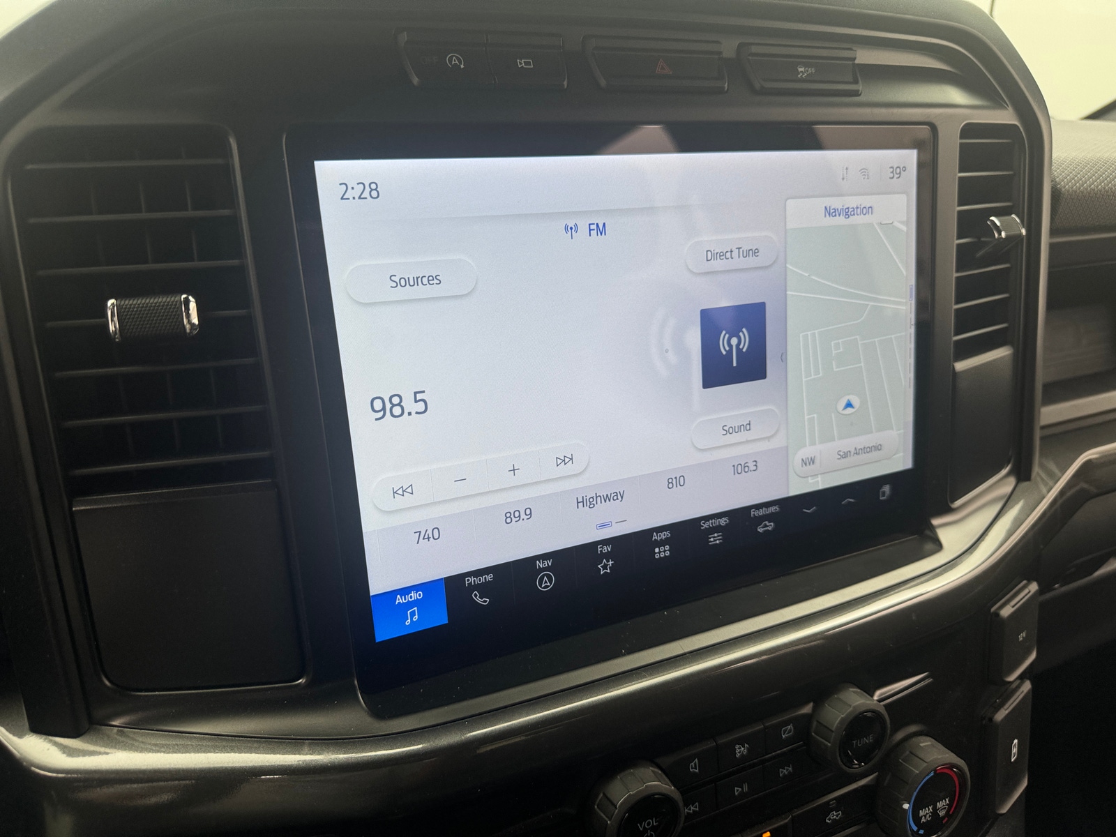 Thumbnail: 2024 Ford Econoline - 4