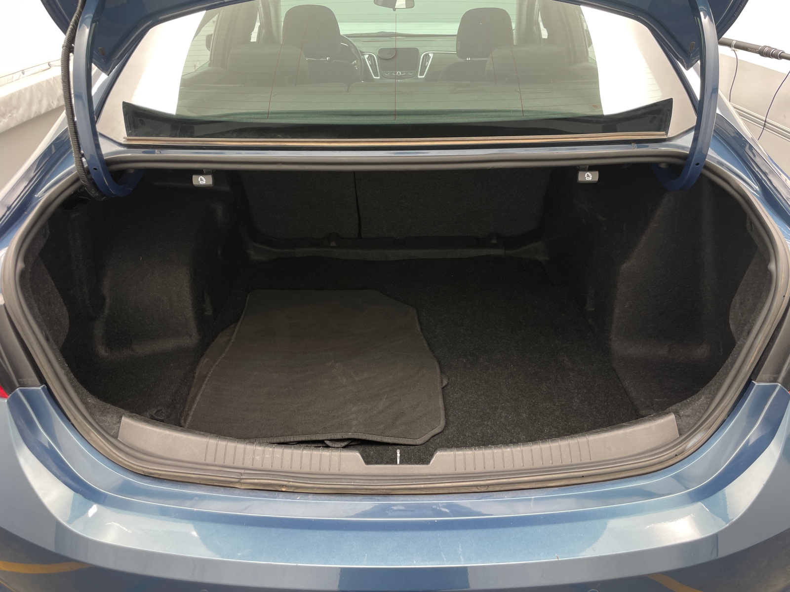 Thumbnail: 2024 Chevrolet Malibu - 7