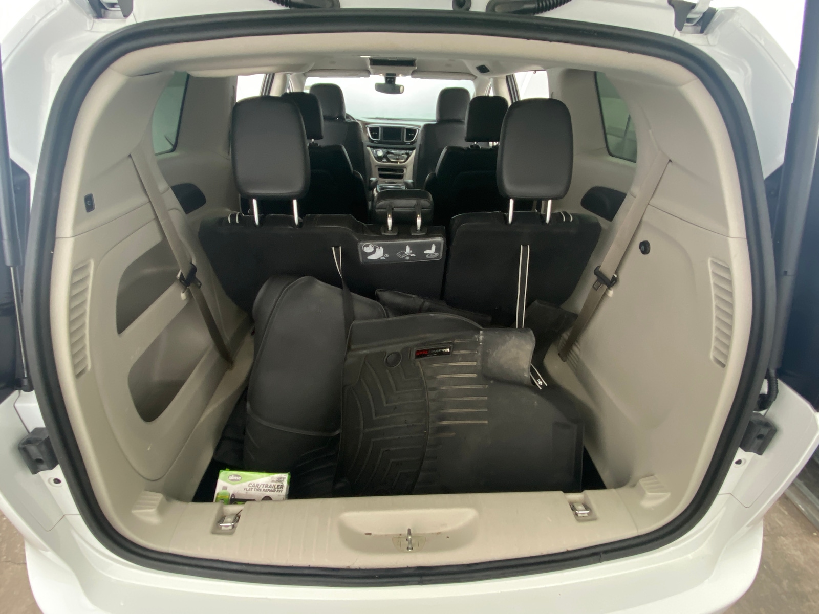 Thumbnail: 2019 Chrysler Pacifica - 7