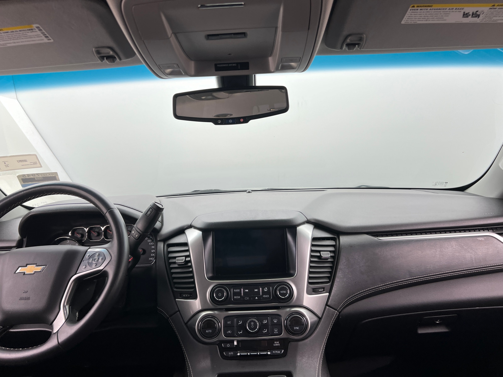 Thumbnail: 2016 Chevrolet Tahoe - 3