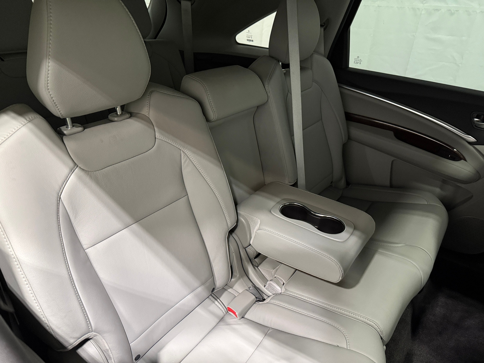 Thumbnail: 2017 Acura MDX - 5