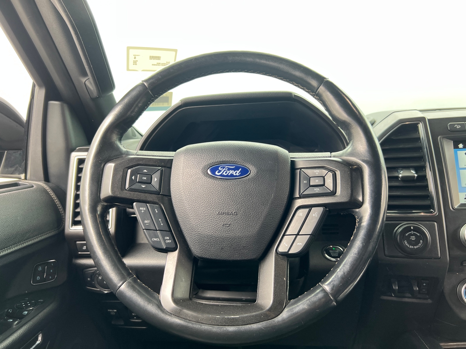 Thumbnail: 2018 Ford Expedition MAX - 4