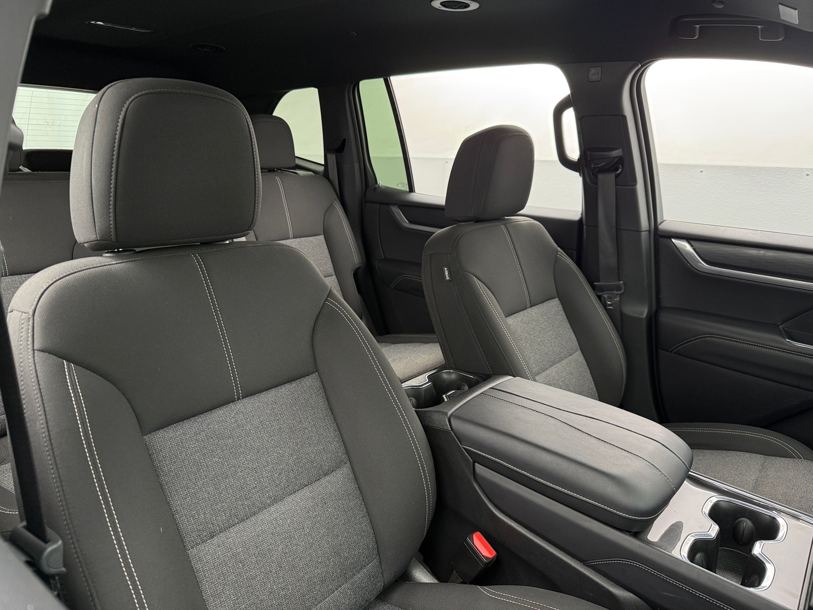 Thumbnail: 2025 GMC Acadia - 2