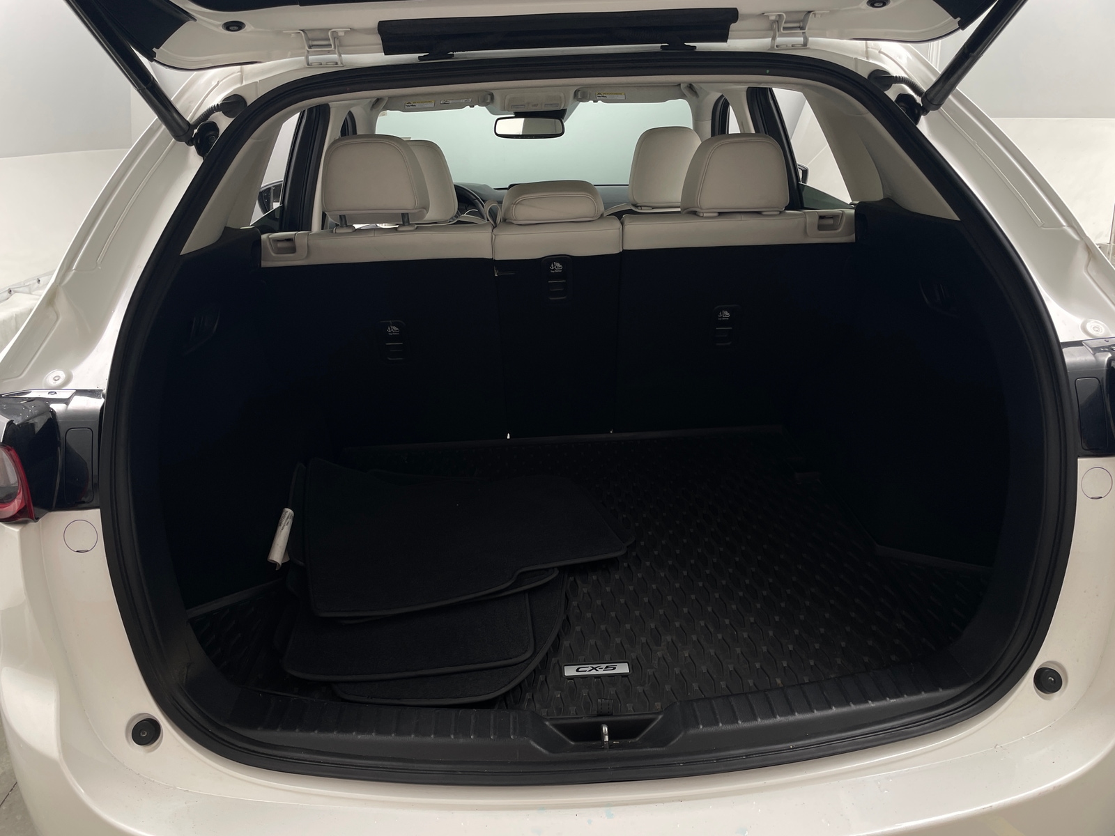 Thumbnail: 2018 Mazda CX-5 - 6