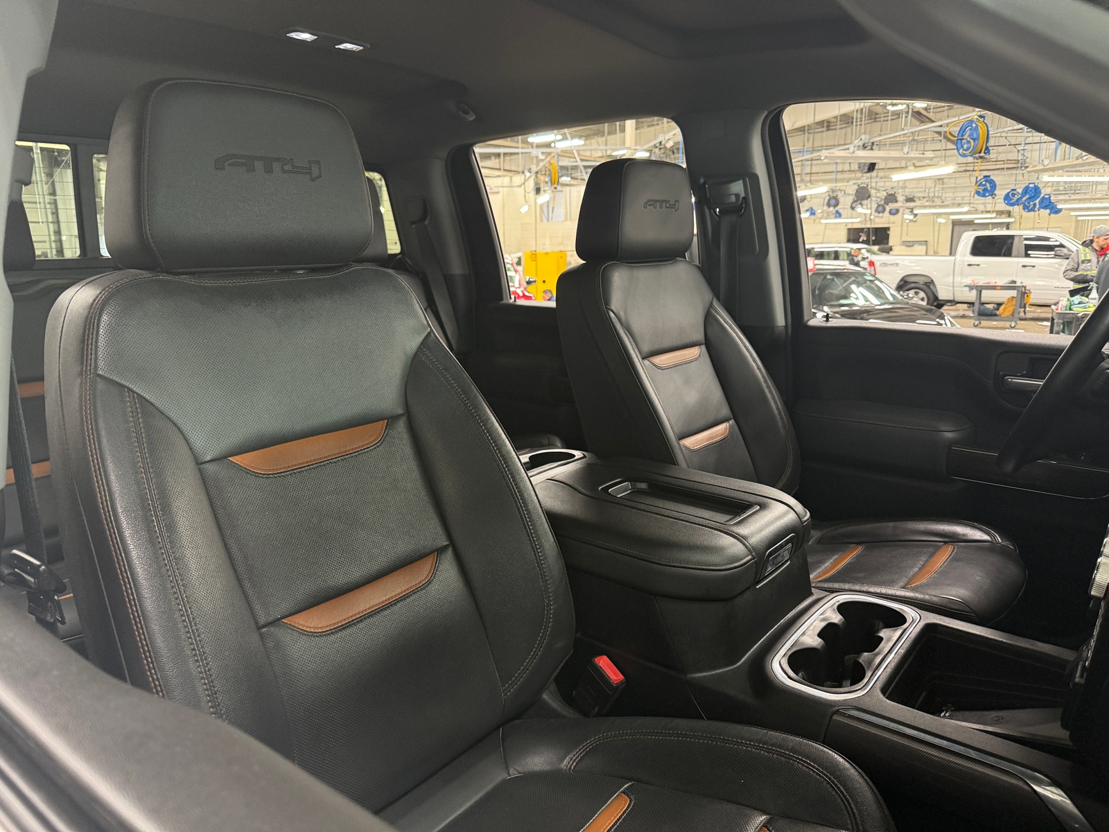 Thumbnail: 2023 GMC Sierra 2500 - 2