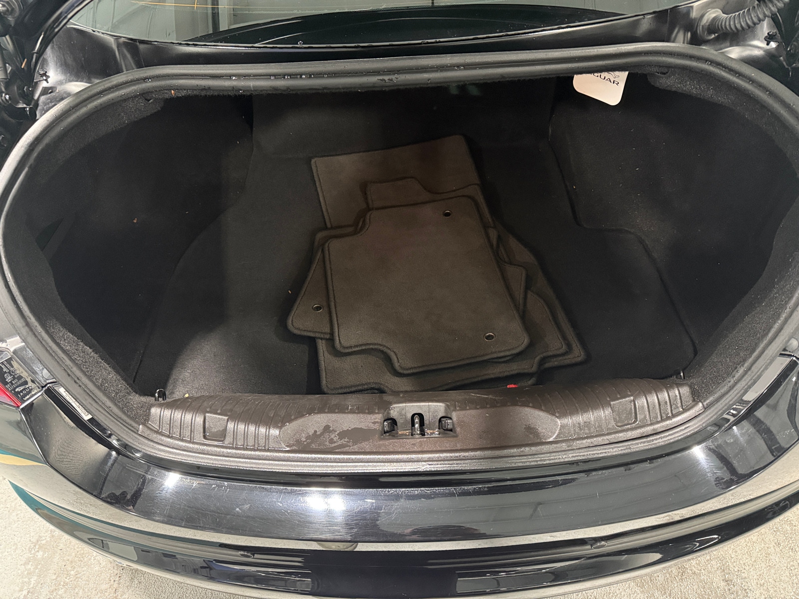 Thumbnail: 2014 Jaguar XF - 6