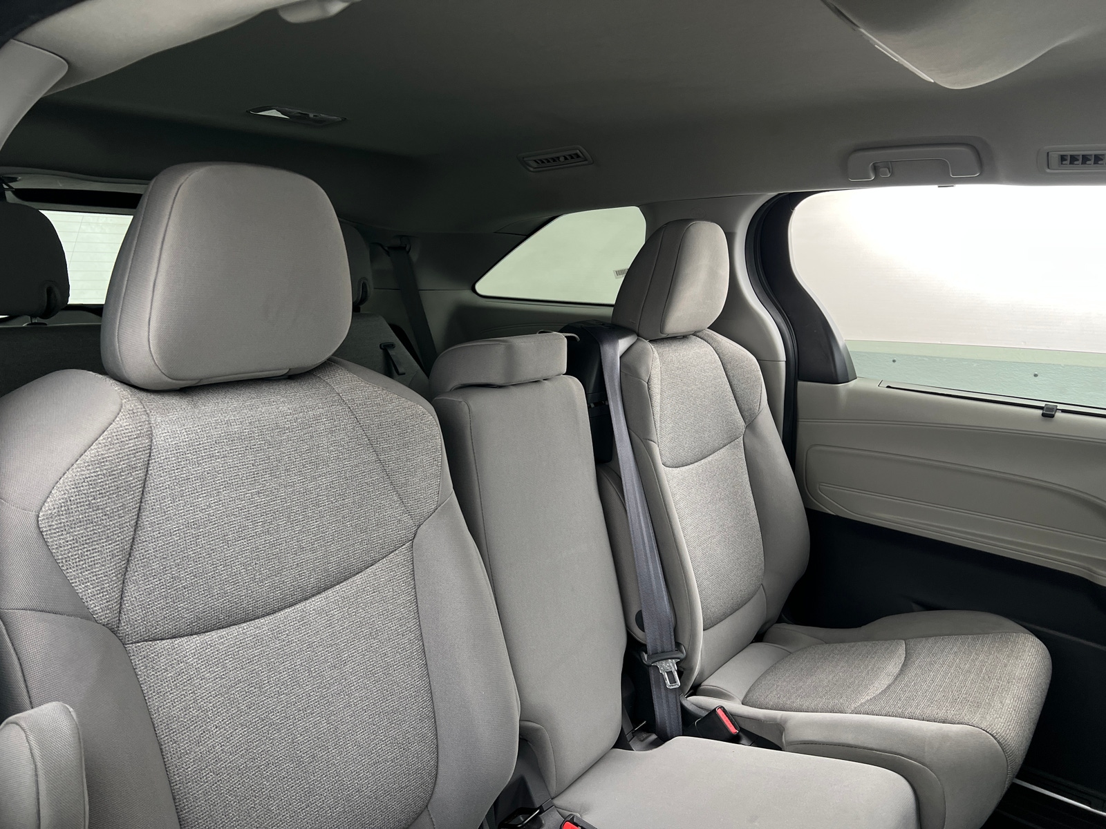 Thumbnail: 2024 Toyota Sienna - 6