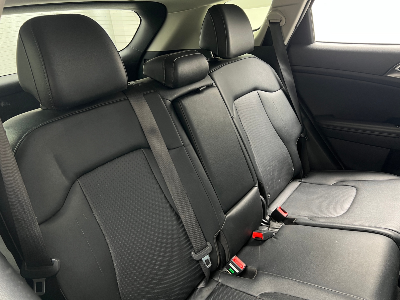 Thumbnail: 2023 Kia Sportage - 5