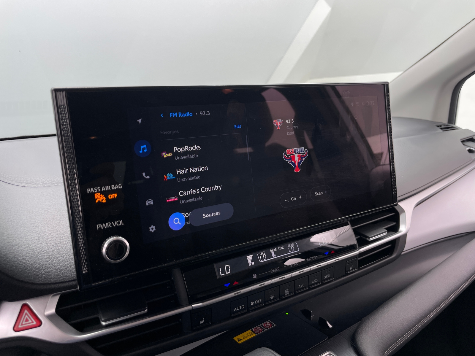 Thumbnail: 2025 Toyota Sienna - 3