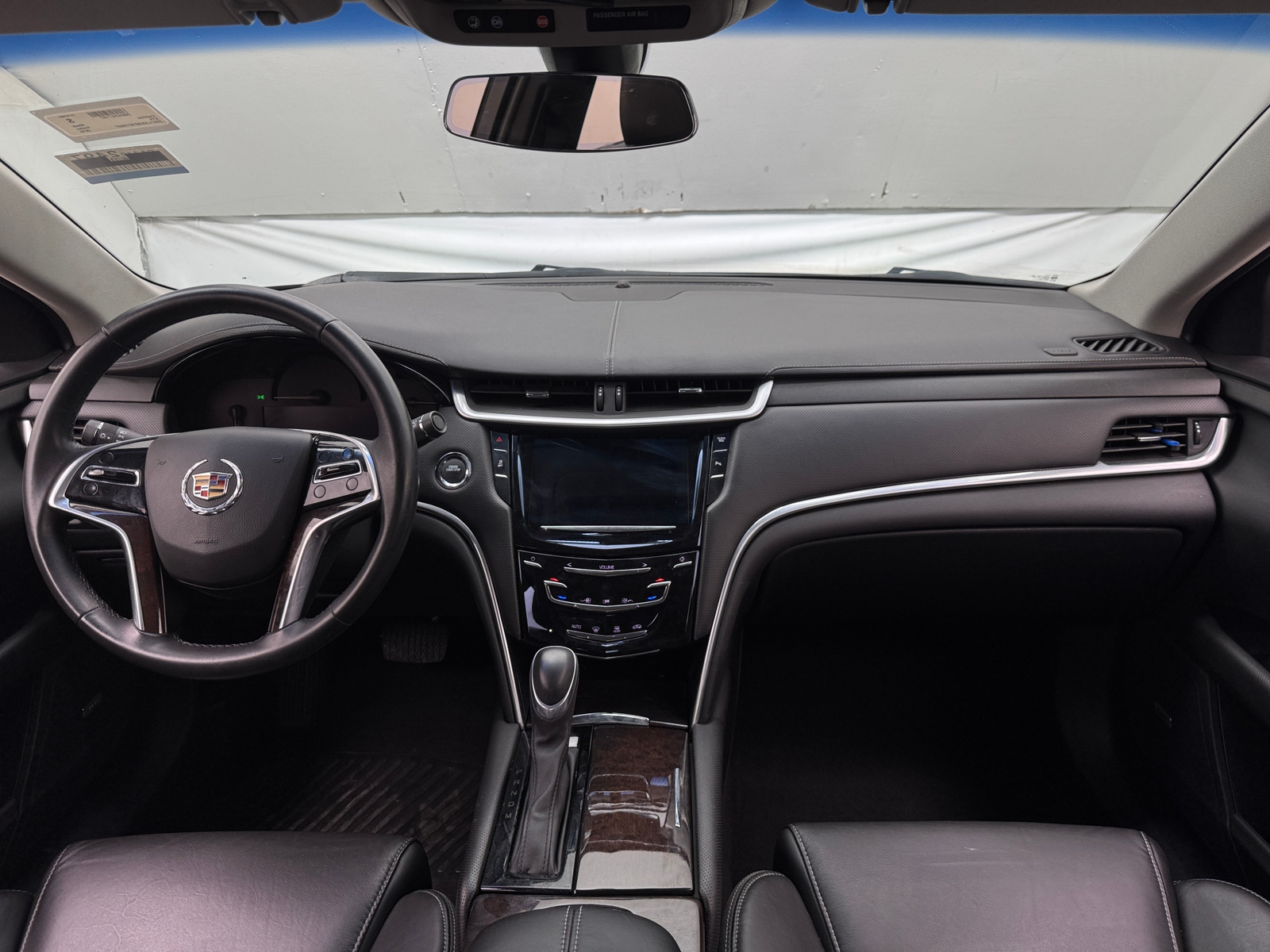 Thumbnail: 2015 Cadillac XTS - 2