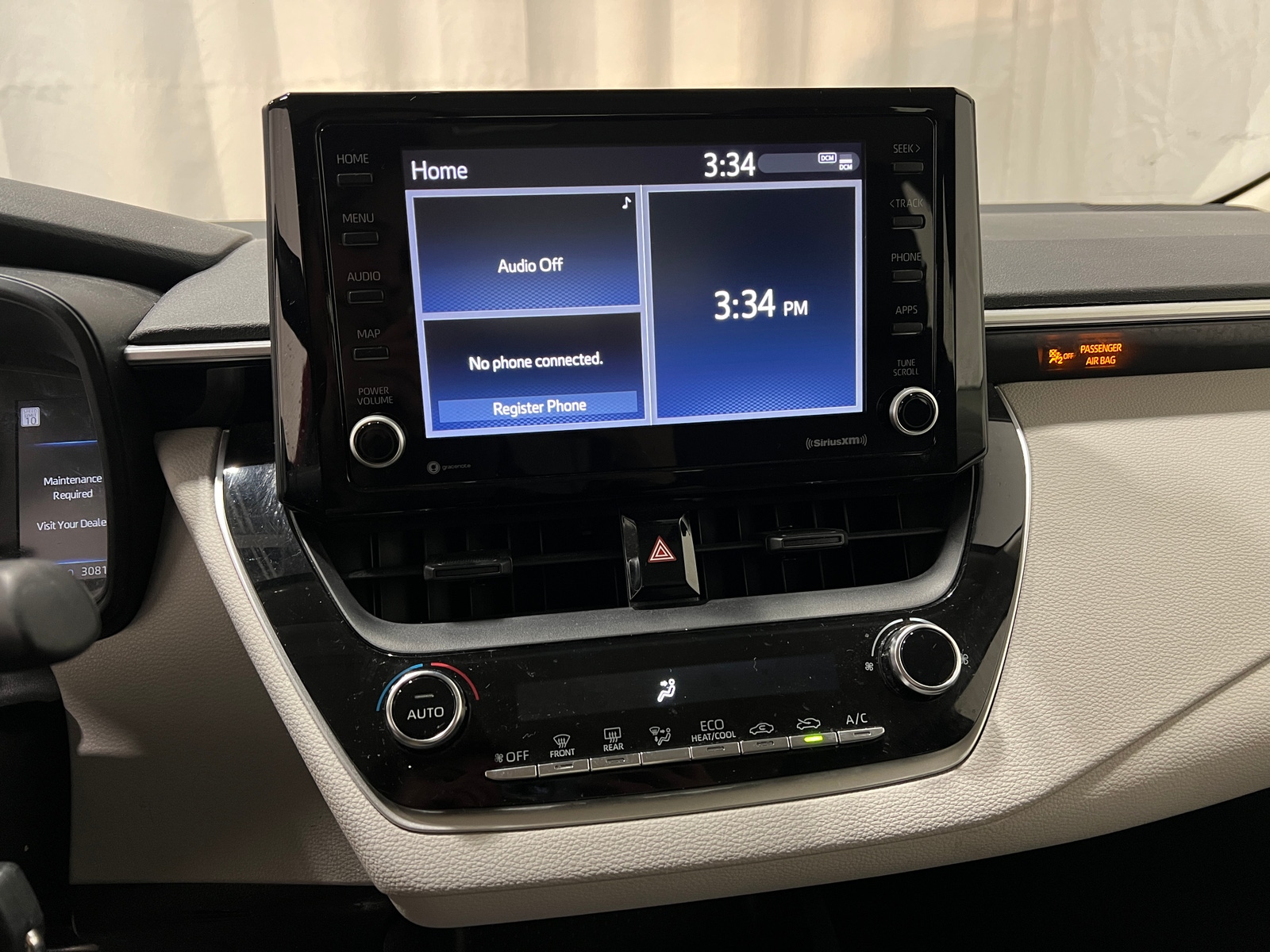 Thumbnail: 2022 Toyota Corolla - 4