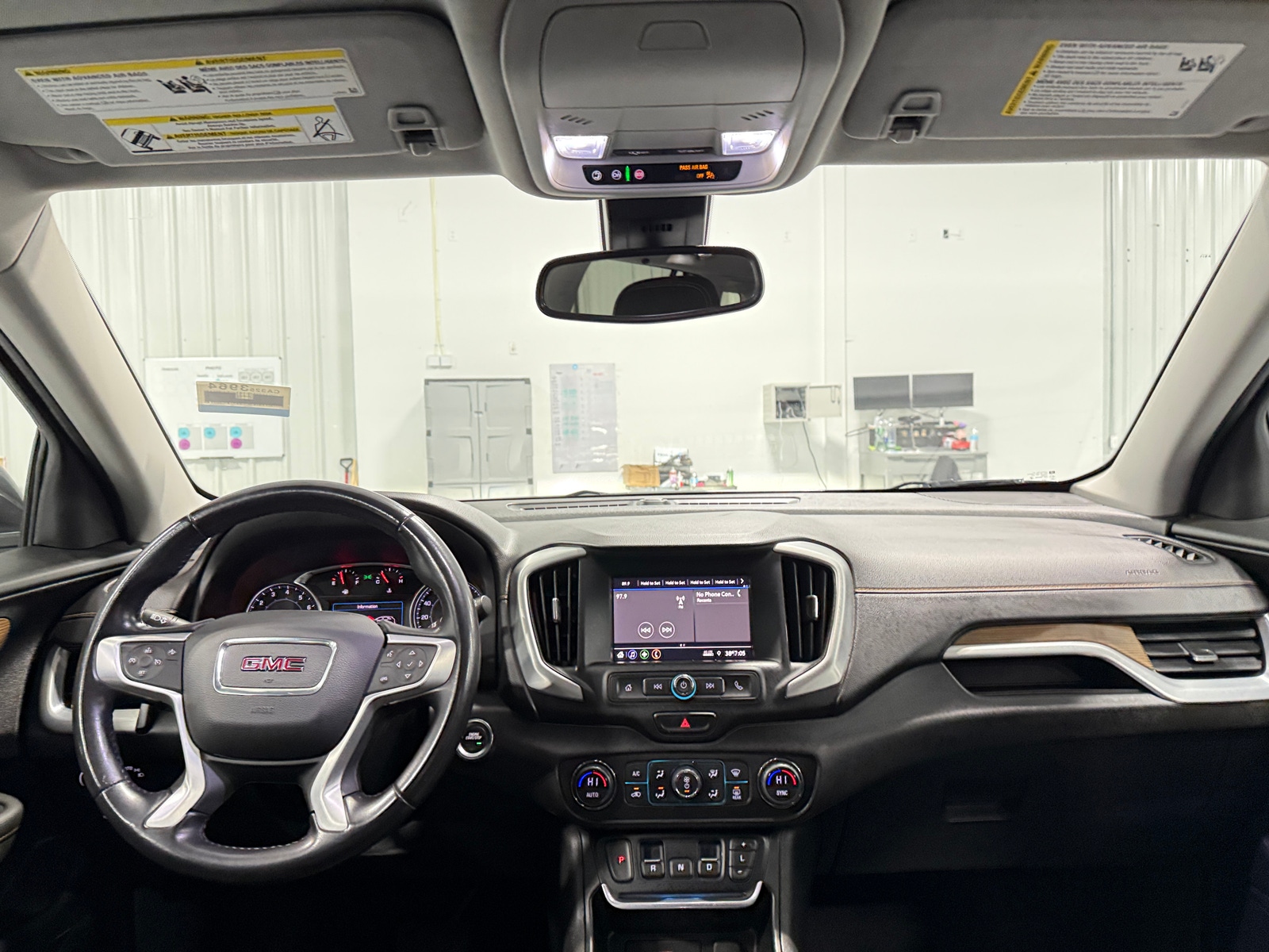 Thumbnail: 2021 GMC Terrain - 3