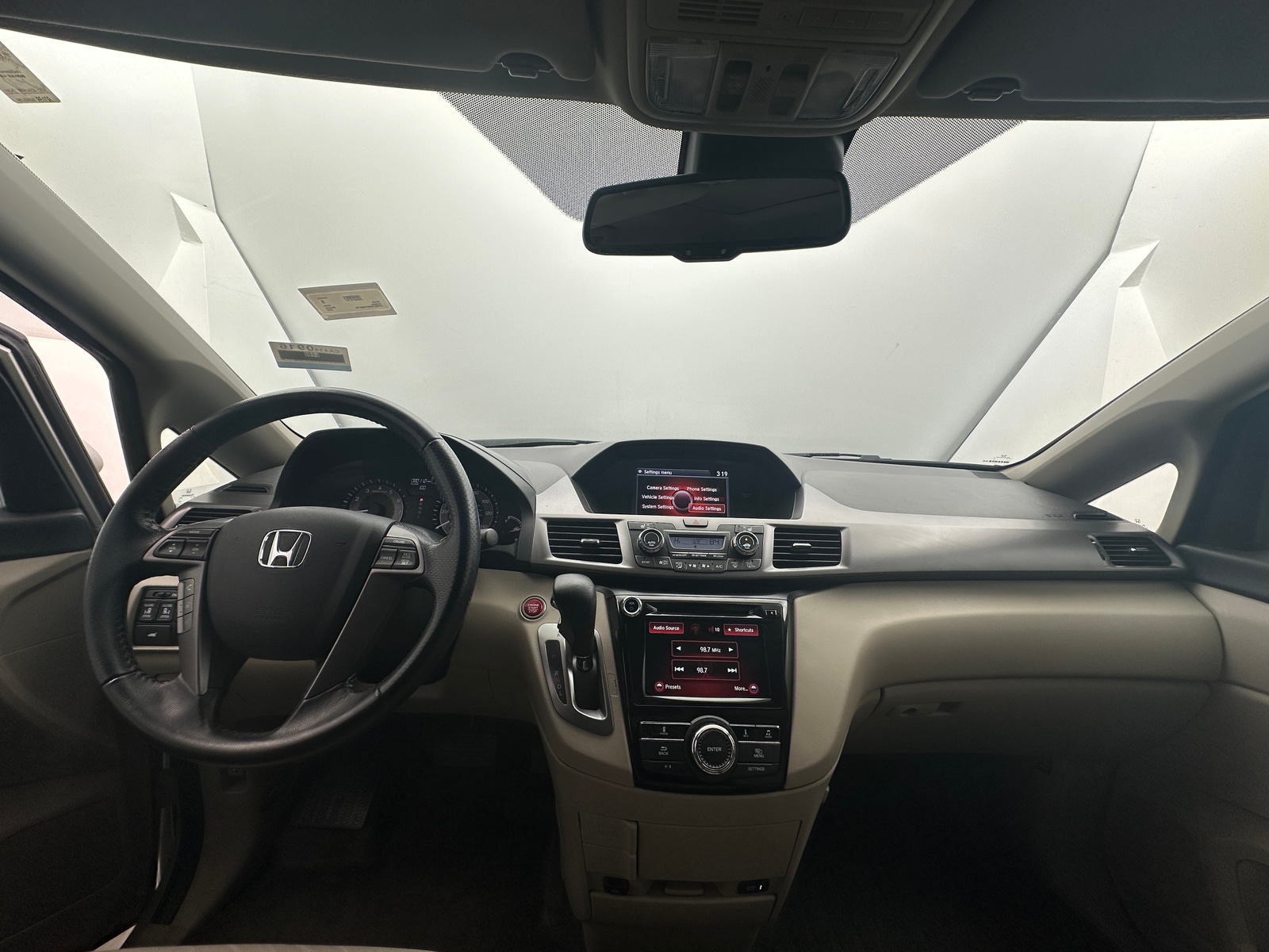 Thumbnail: 2015 Honda Odyssey - 2