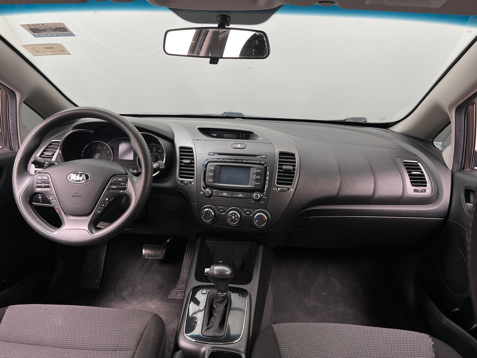 Thumbnail: 2017 Kia Forte - 3