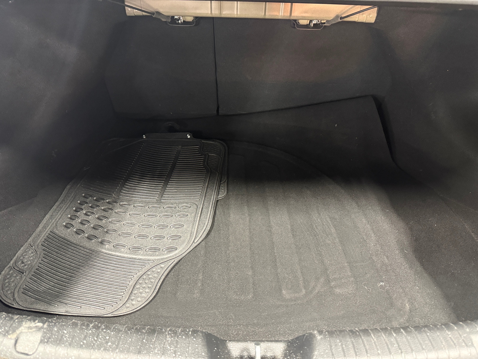 Thumbnail: 2017 Kia Forte - 7