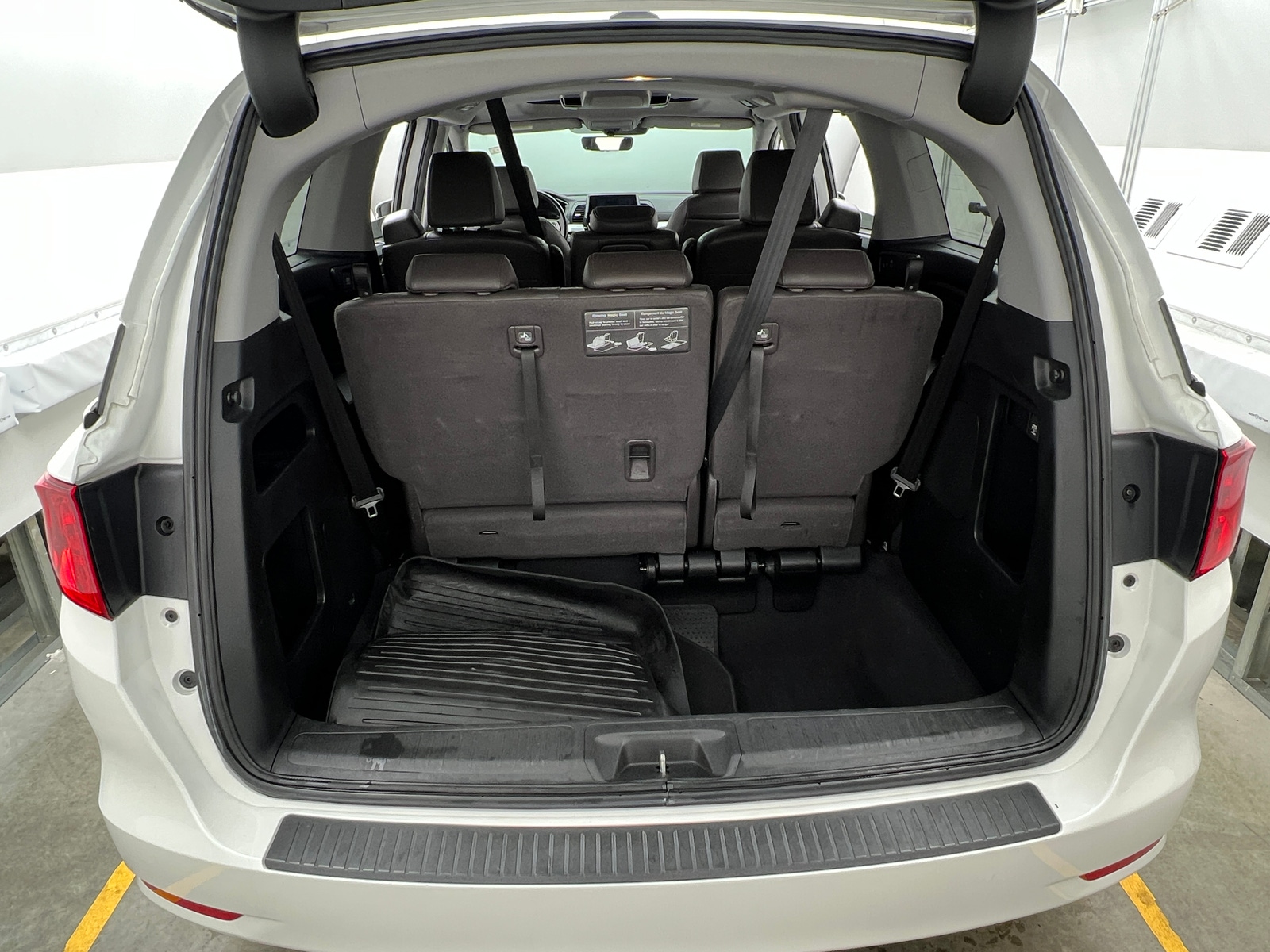 Thumbnail: 2020 Honda Odyssey - 6