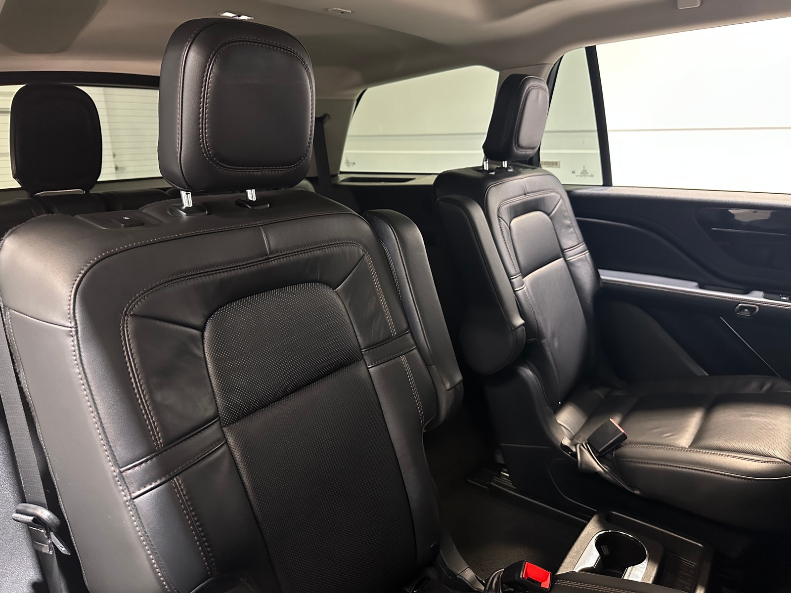 Thumbnail: 2024 Lincoln Aviator - 5