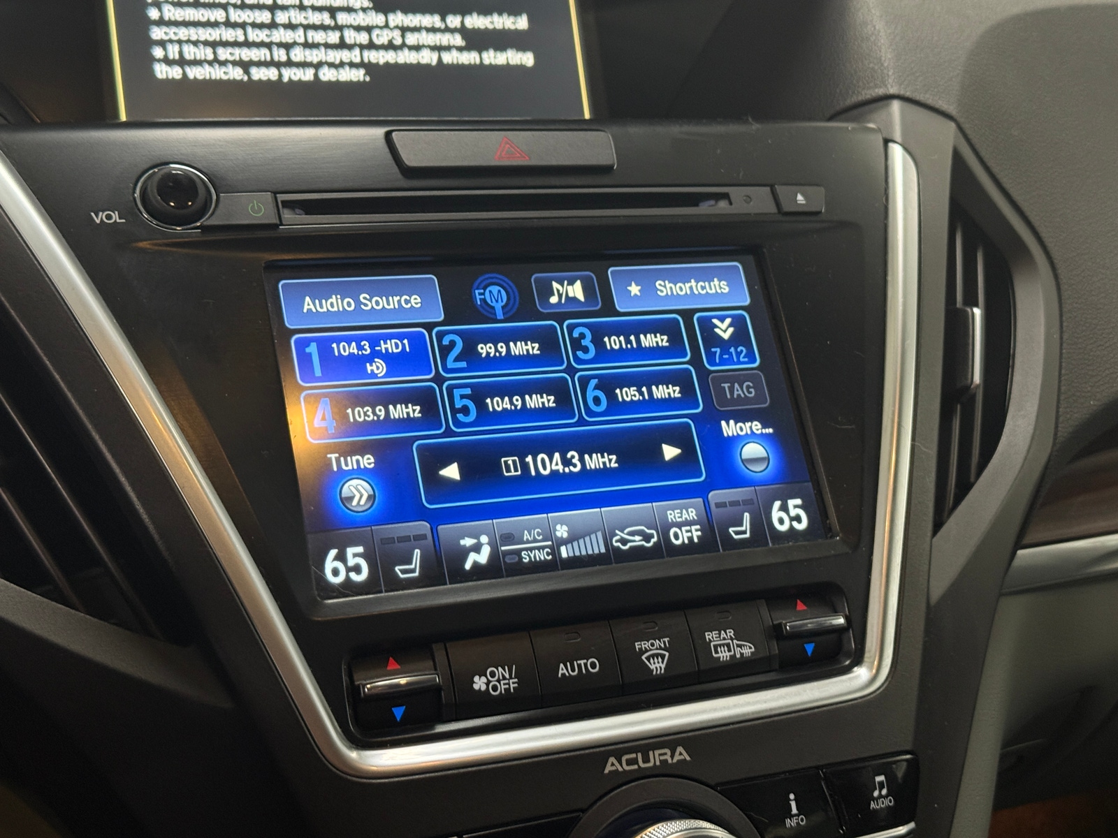 Thumbnail: 2016 Acura MDX - 3