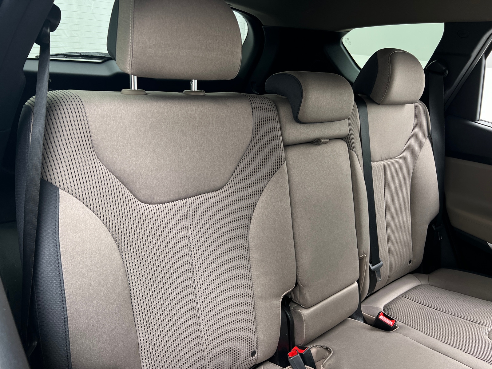 Thumbnail: 2019 Hyundai Santa Fe - 6