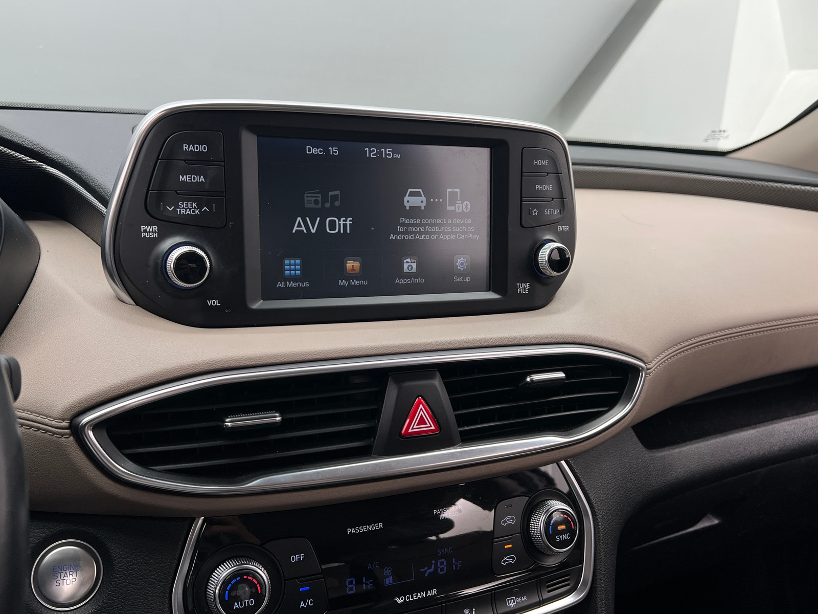 Thumbnail: 2019 Hyundai Santa Fe - 4