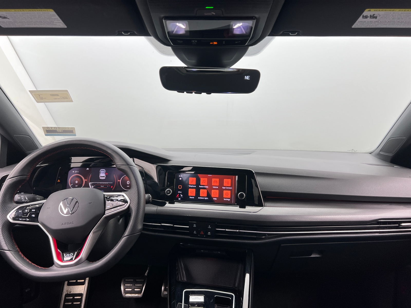 Thumbnail: 2023 Volkswagen Golf - 3