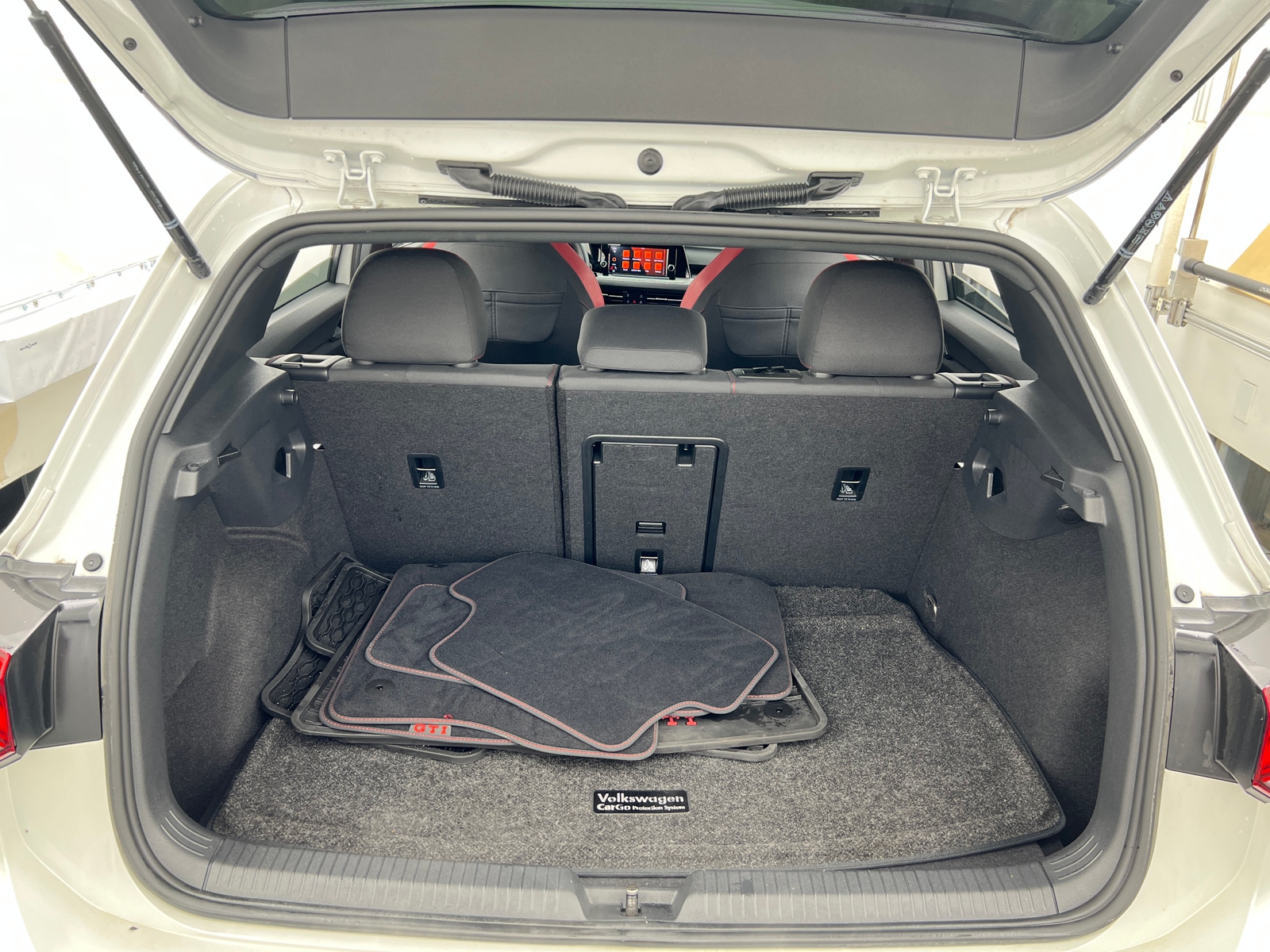 Thumbnail: 2023 Volkswagen Golf - 7