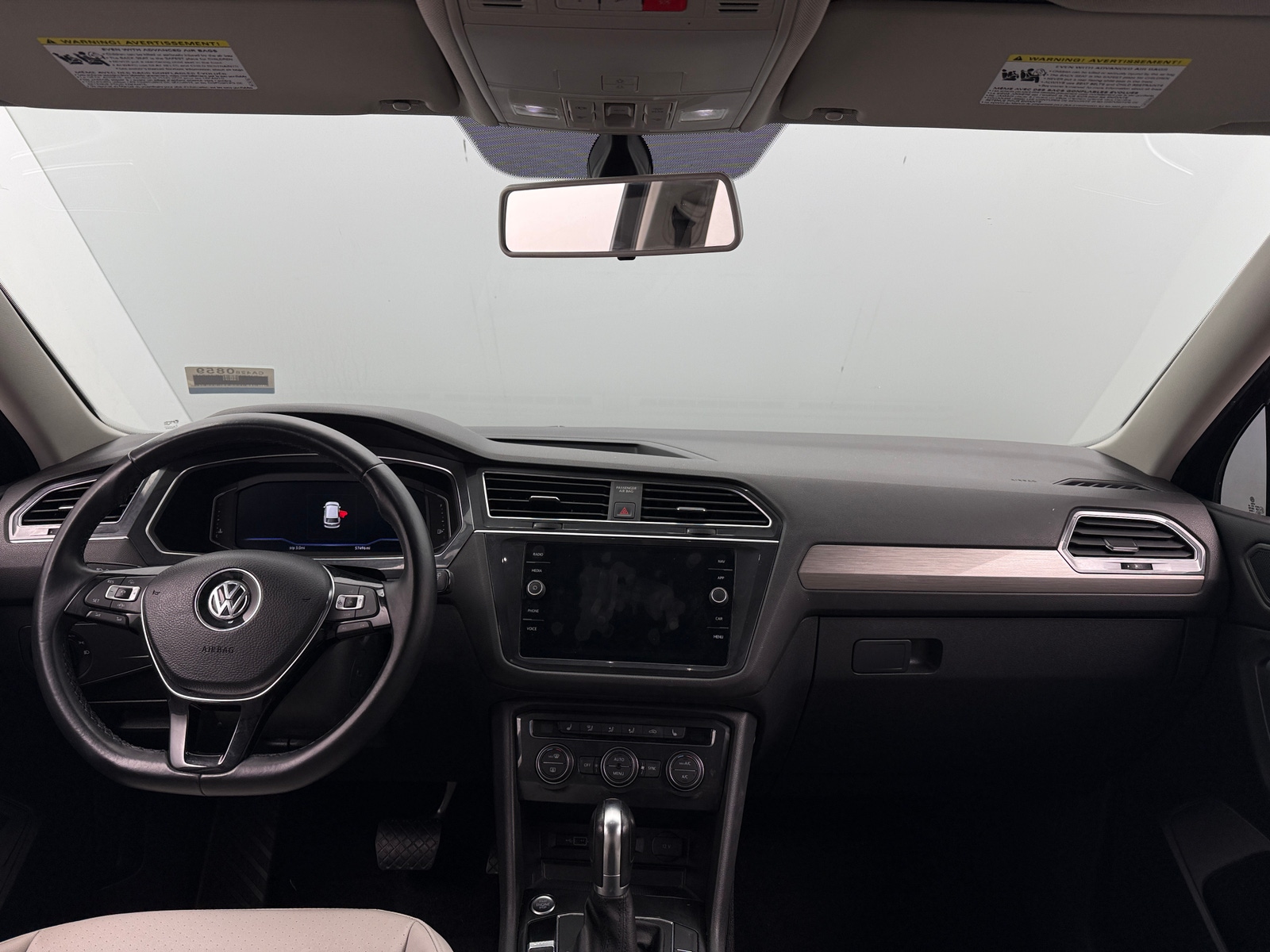 Thumbnail: 2019 Volkswagen Tiguan - 2