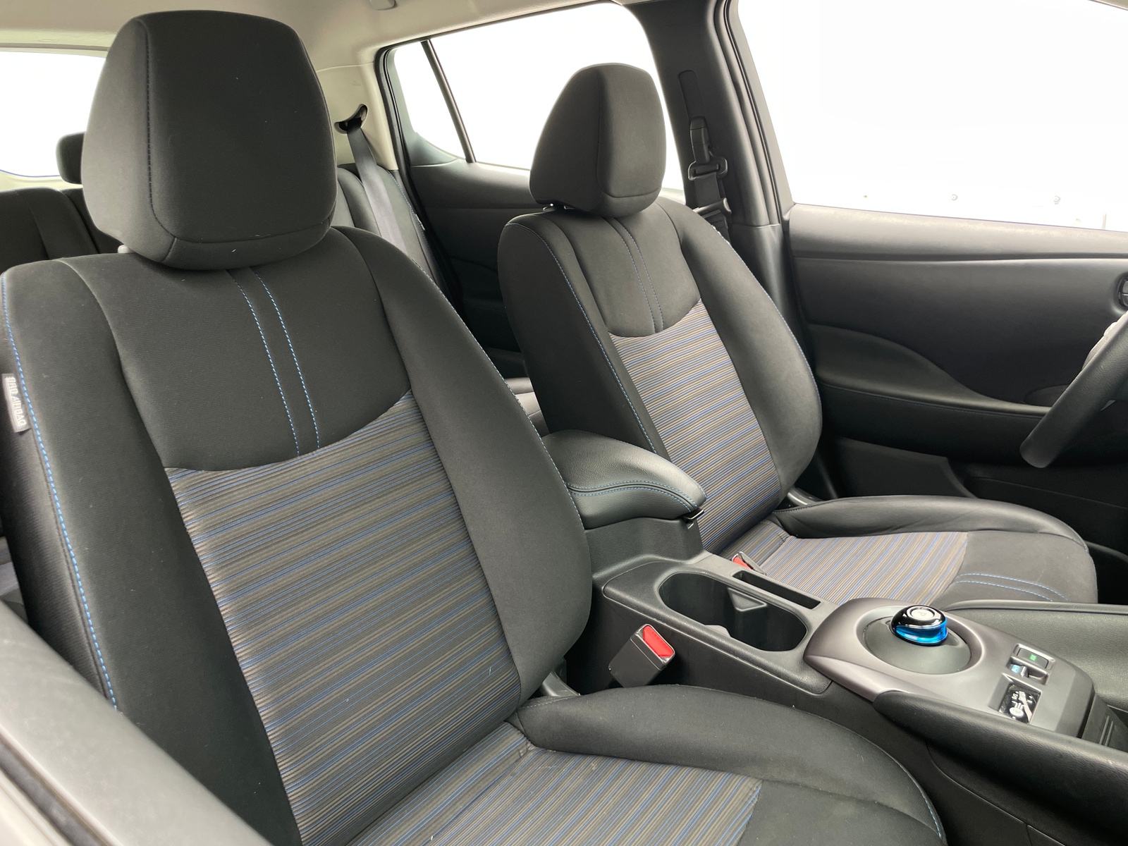 Thumbnail: 2025 Nissan Leaf - 2