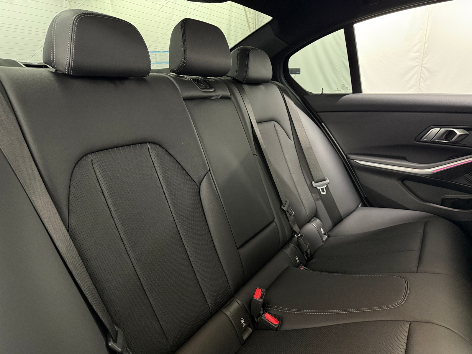 Thumbnail: 2023 BMW 3 Series - 5