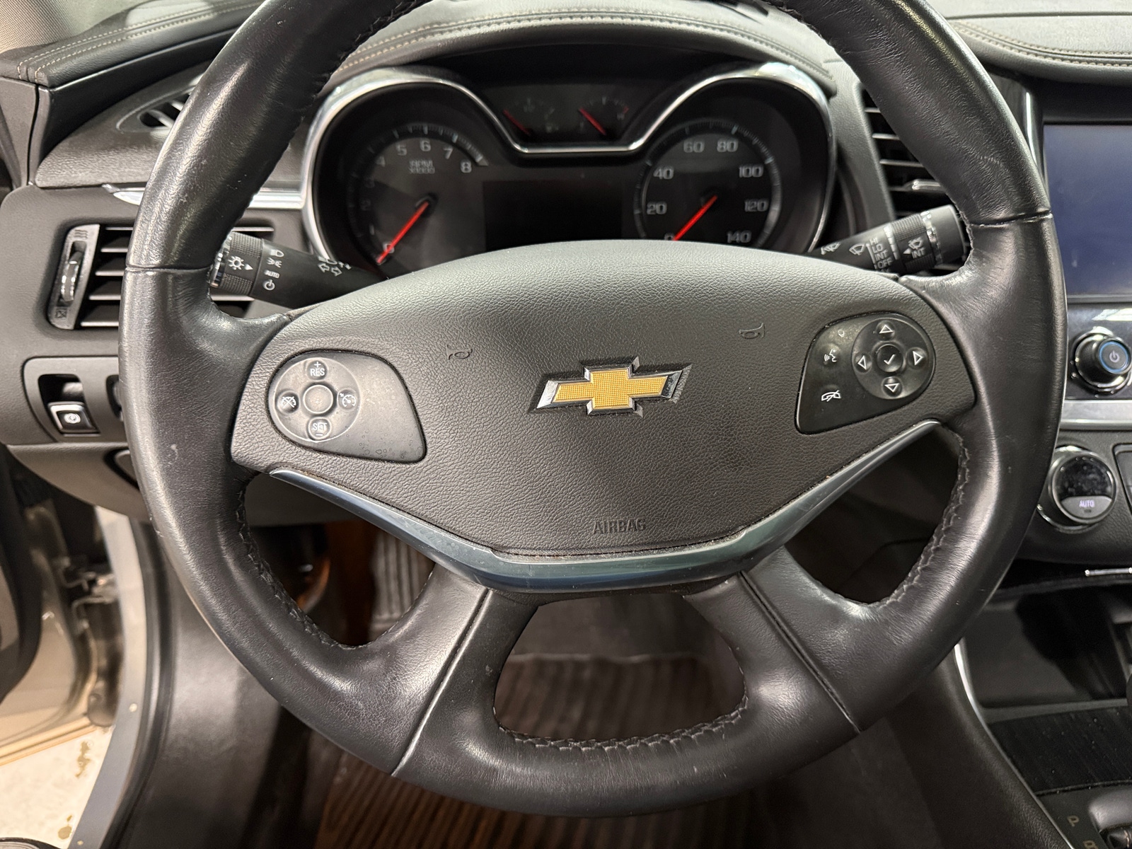 Thumbnail: 2017 Chevrolet Impala - 5