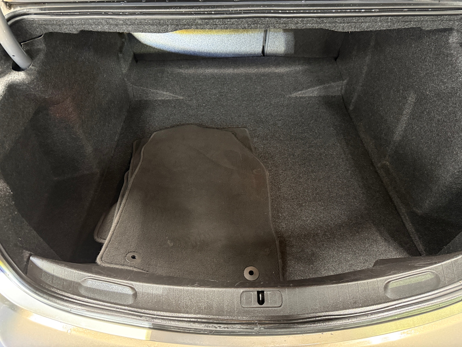 Thumbnail: 2017 Chevrolet Impala - 7