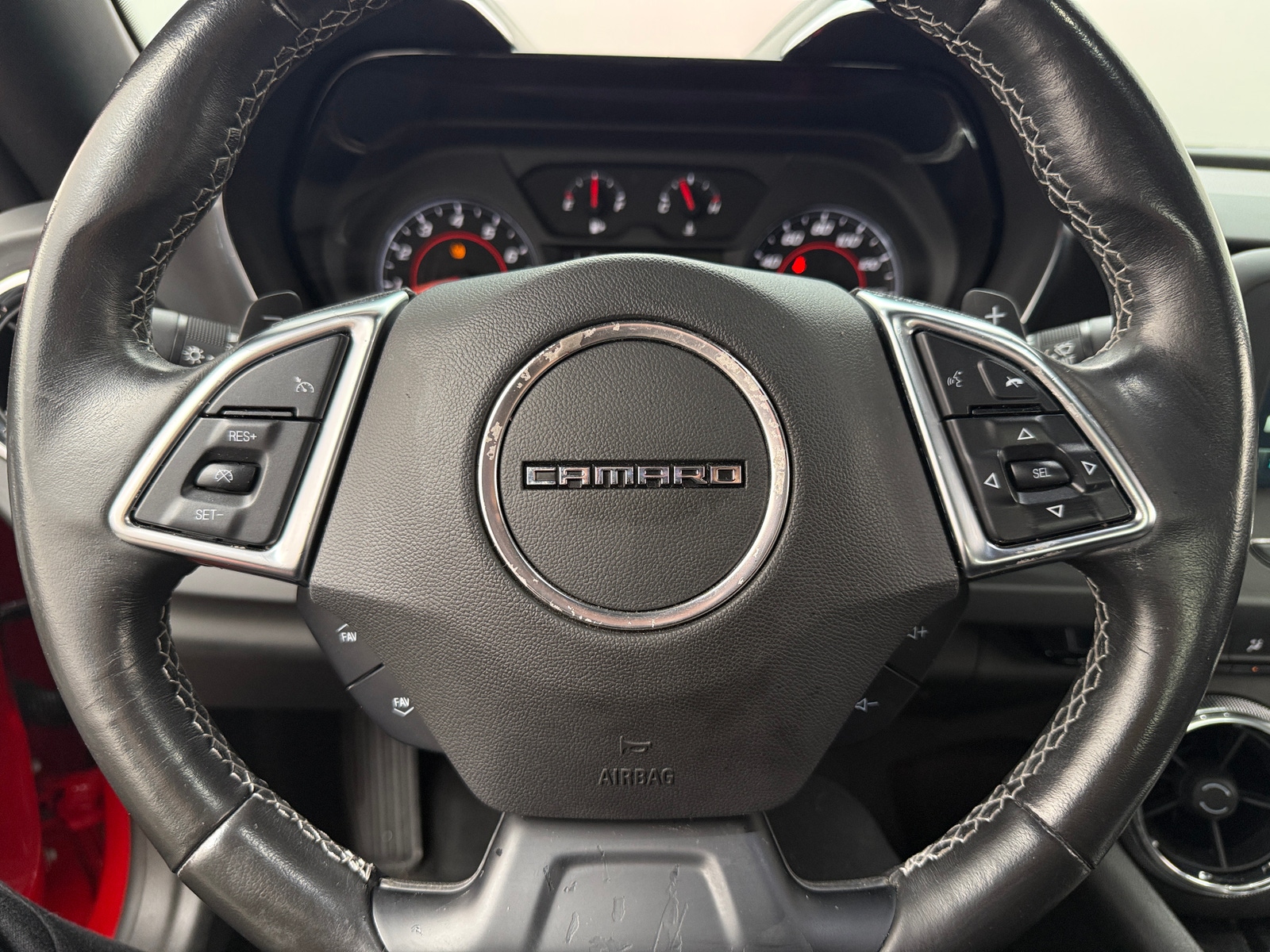 Thumbnail: 2018 Chevrolet Camaro - 4