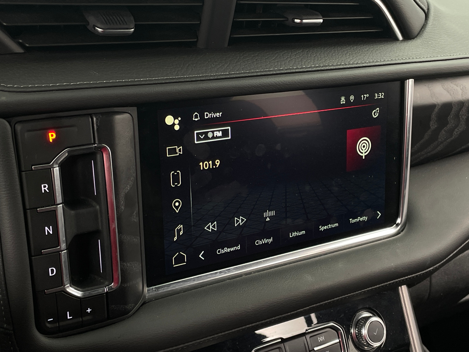 Thumbnail: 2024 GMC Yukon - 3