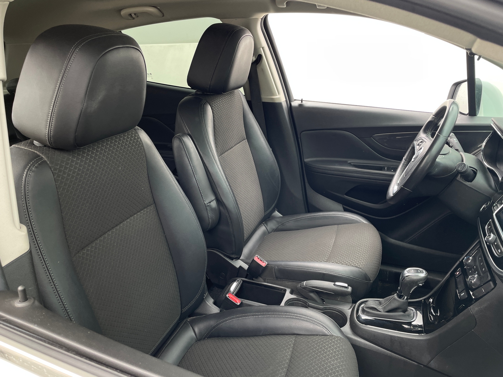 Thumbnail: 2019 Buick Encore - 2