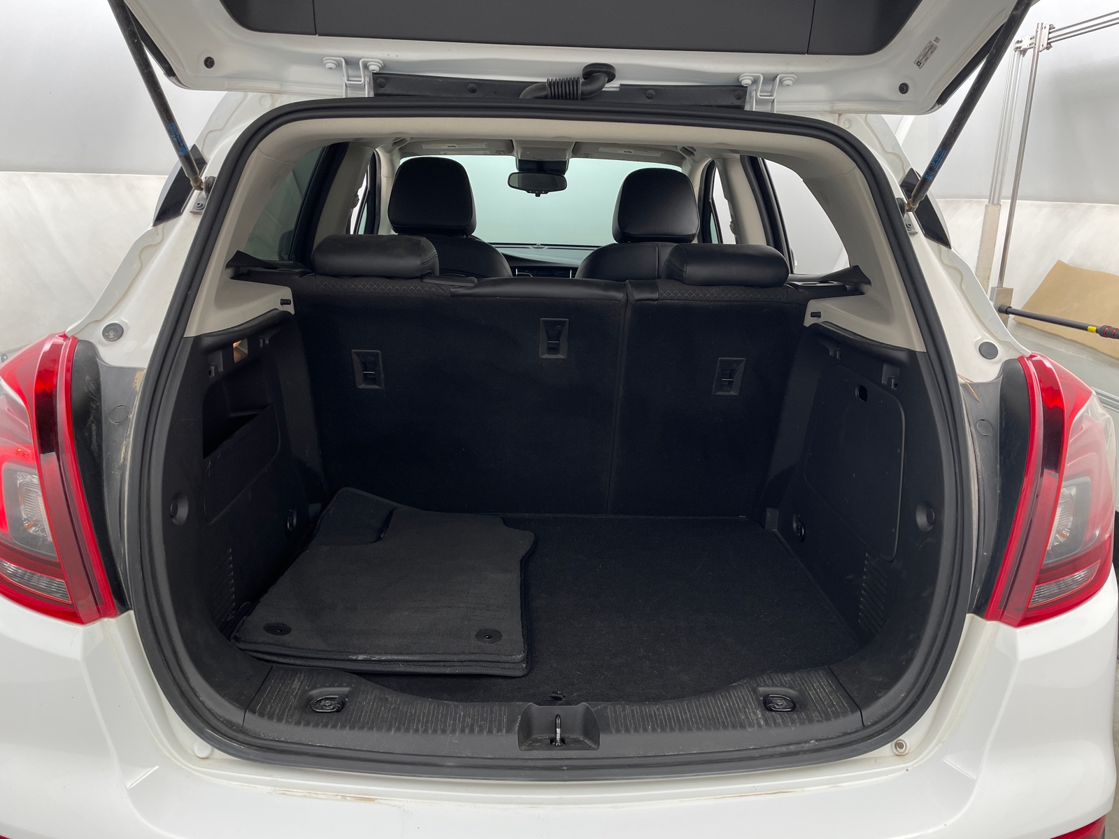 Thumbnail: 2019 Buick Encore - 7