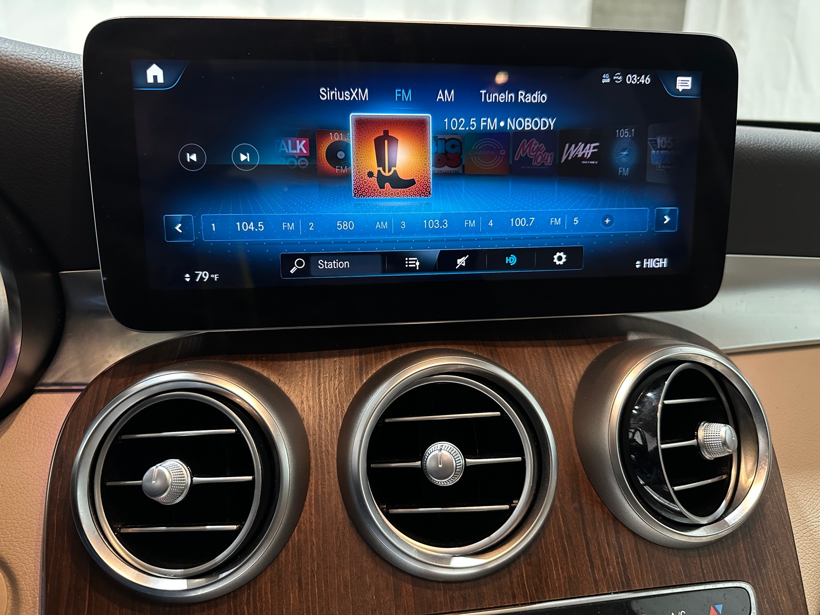 Thumbnail: 2021 Mercedes-Benz GLC - 3