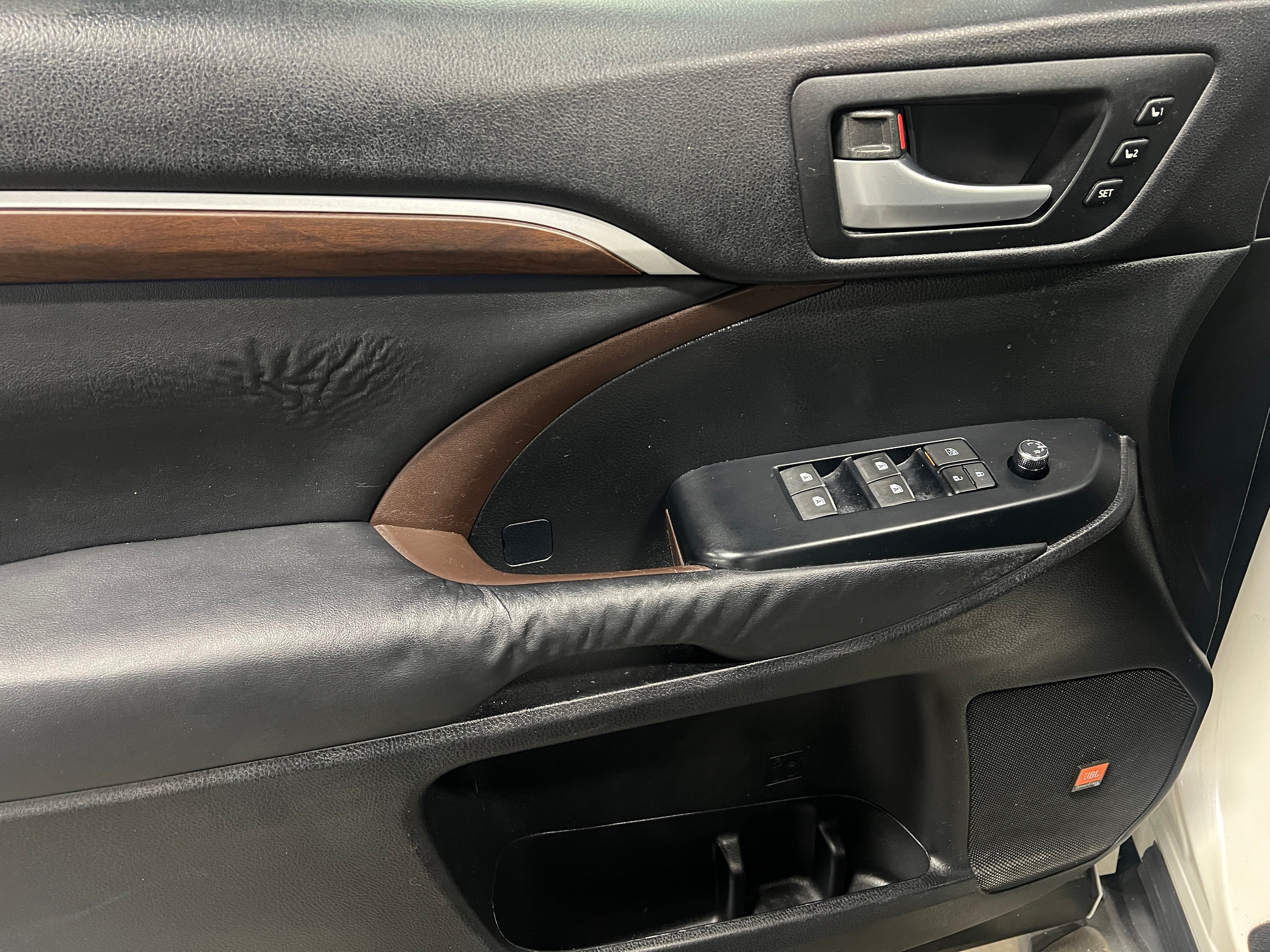 2015 Toyota Highlander