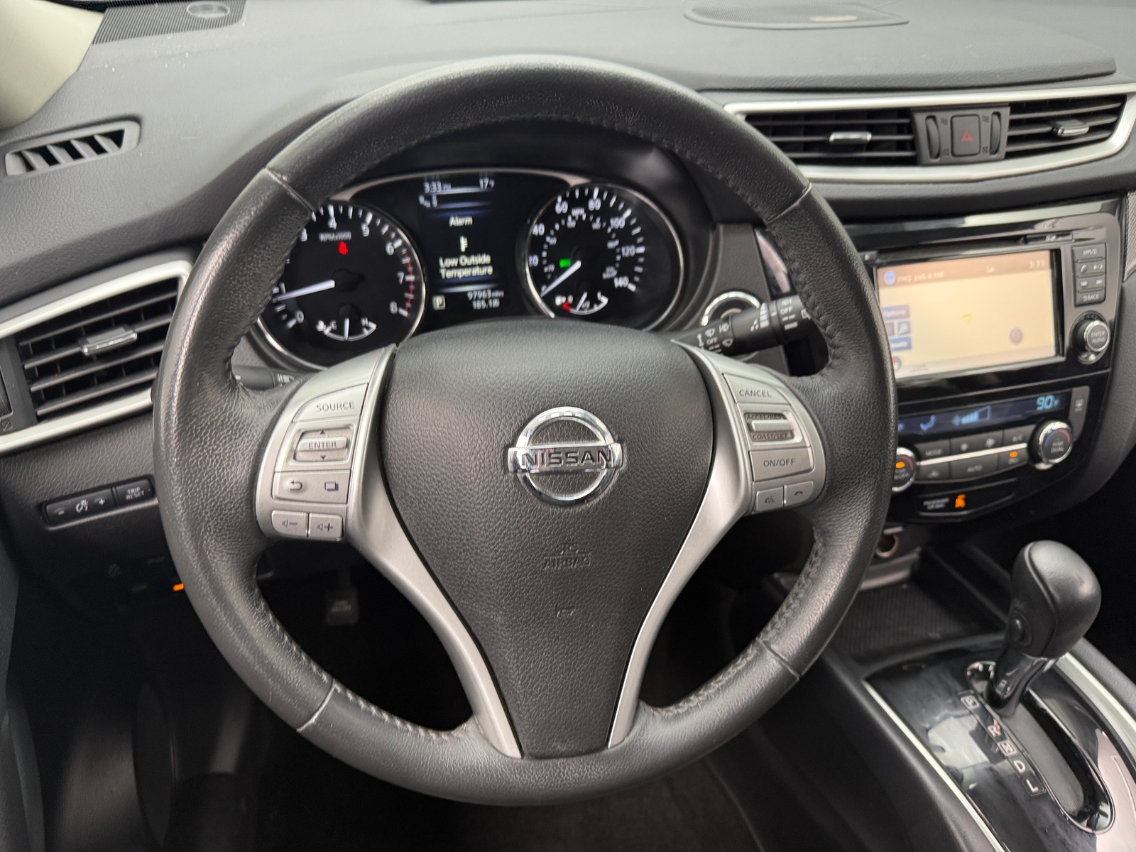 Thumbnail: 2016 Nissan Rogue - 4