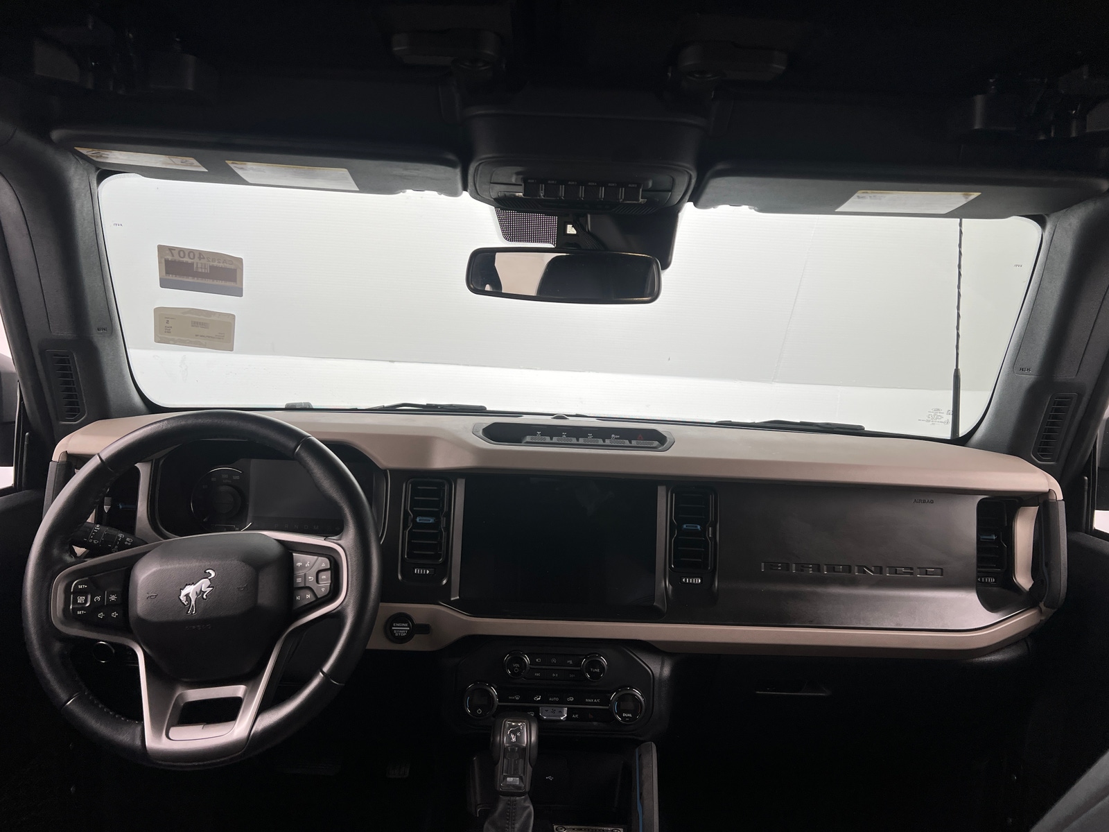 Thumbnail: 2023 Ford Bronco - 3