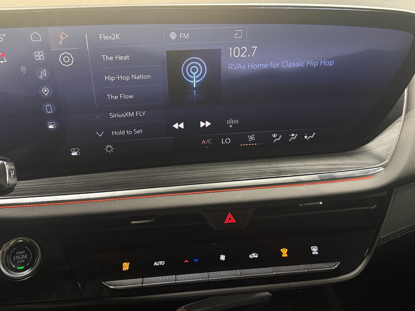 Thumbnail: 2024 Buick Envision - 3