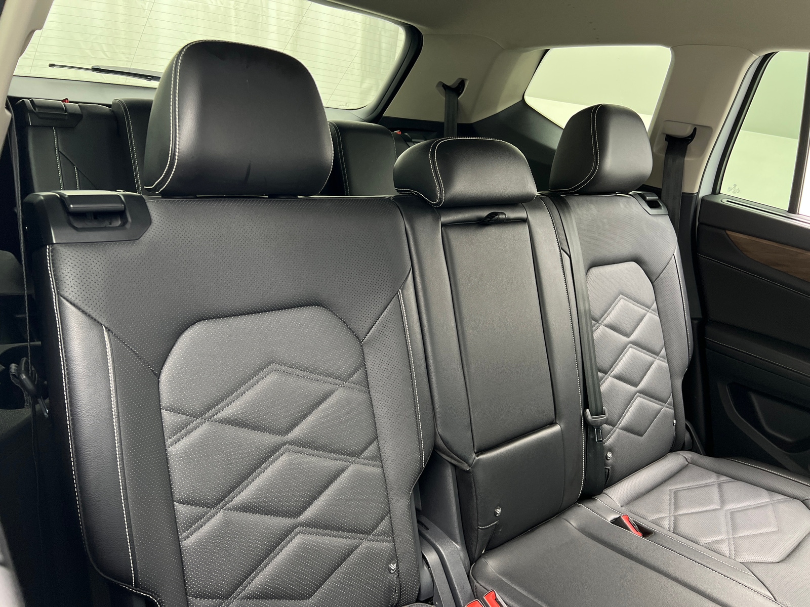 Thumbnail: 2025 Volkswagen Atlas - 5