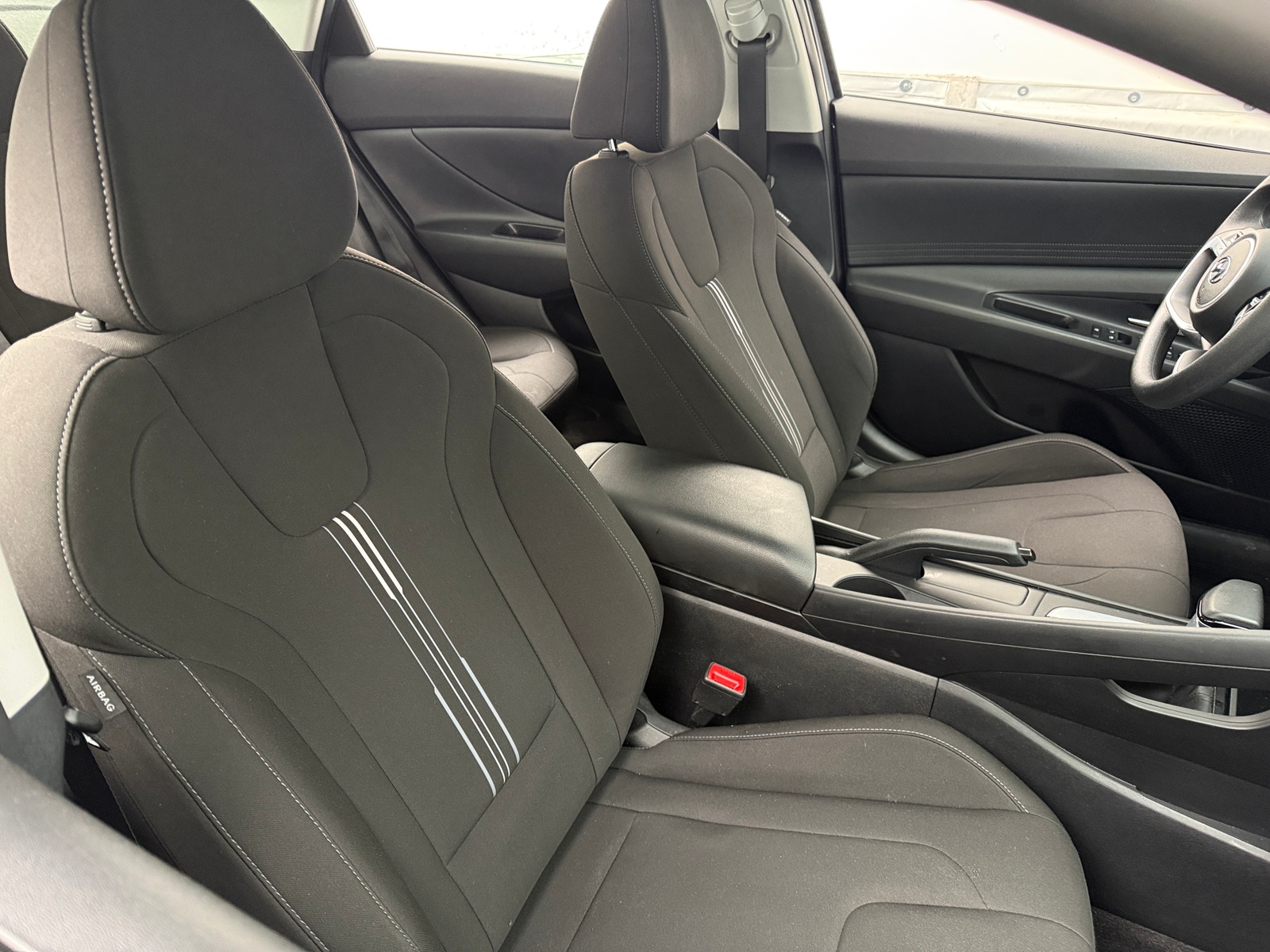 Thumbnail: 2023 Hyundai Elantra - 2