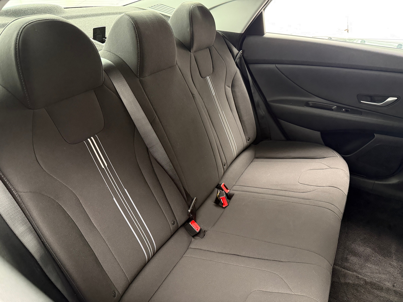 Thumbnail: 2023 Hyundai Elantra - 6