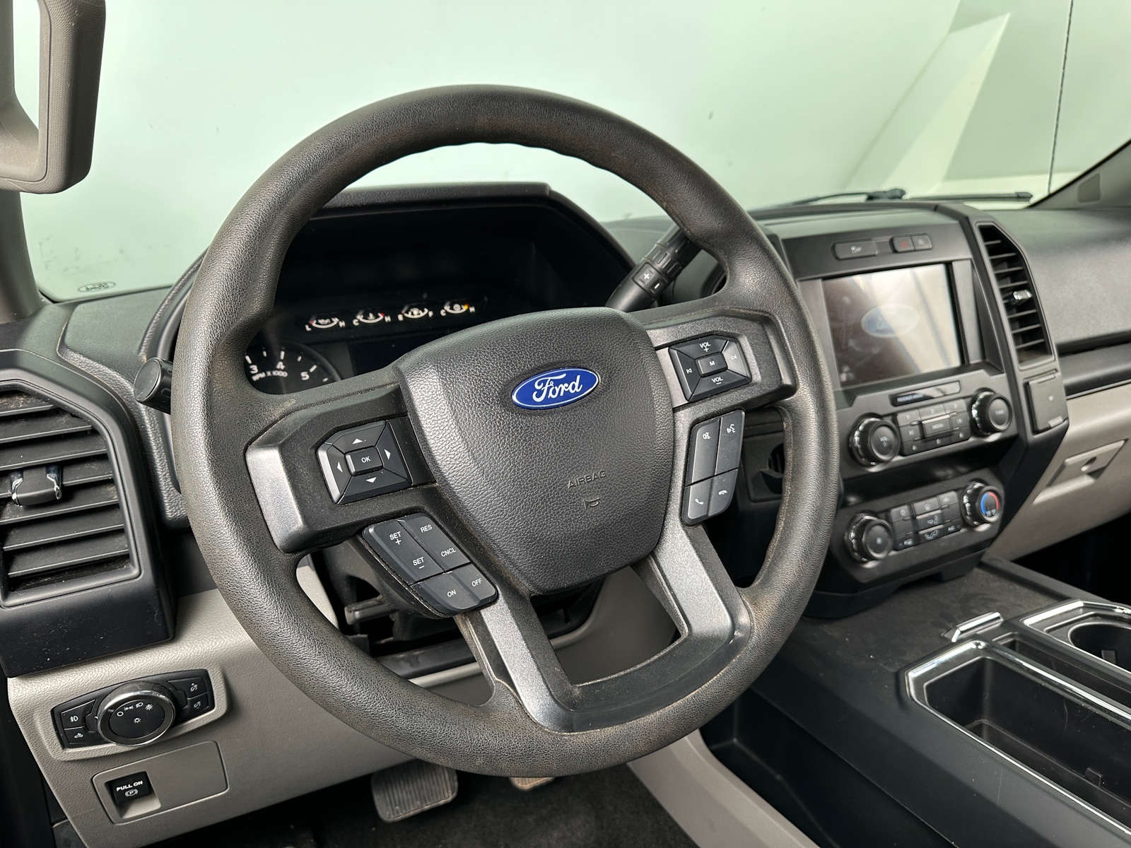 Thumbnail: 2020 Ford Econoline - 5