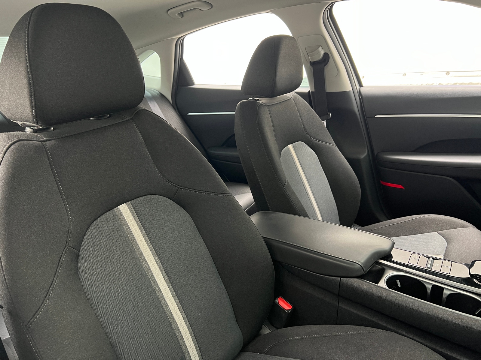 Thumbnail: 2021 Hyundai Sonata - 2